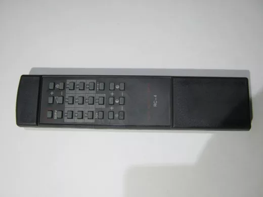 Телевиз. пульт  Горизонт RC-4  3v