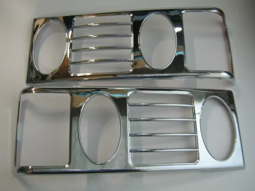 Накладки декоративные хром ВАЗ 2108-21099 на фонари 8427 01024  (цена за набор из 2шт)